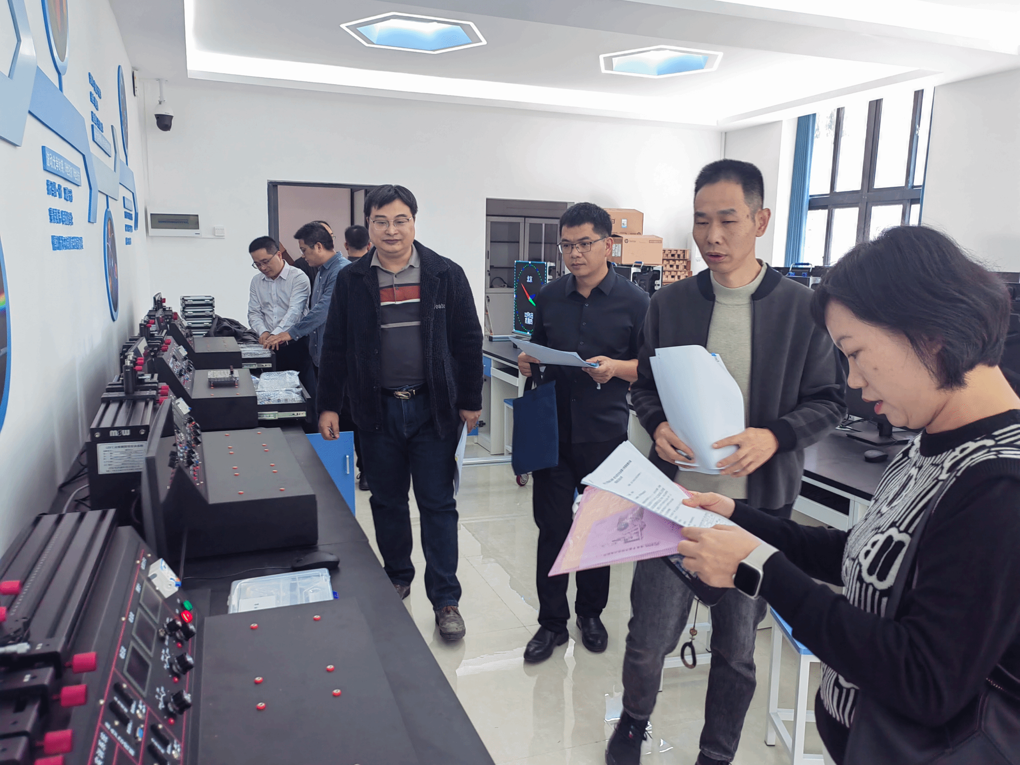 专家组验收现场 专家组验收现场